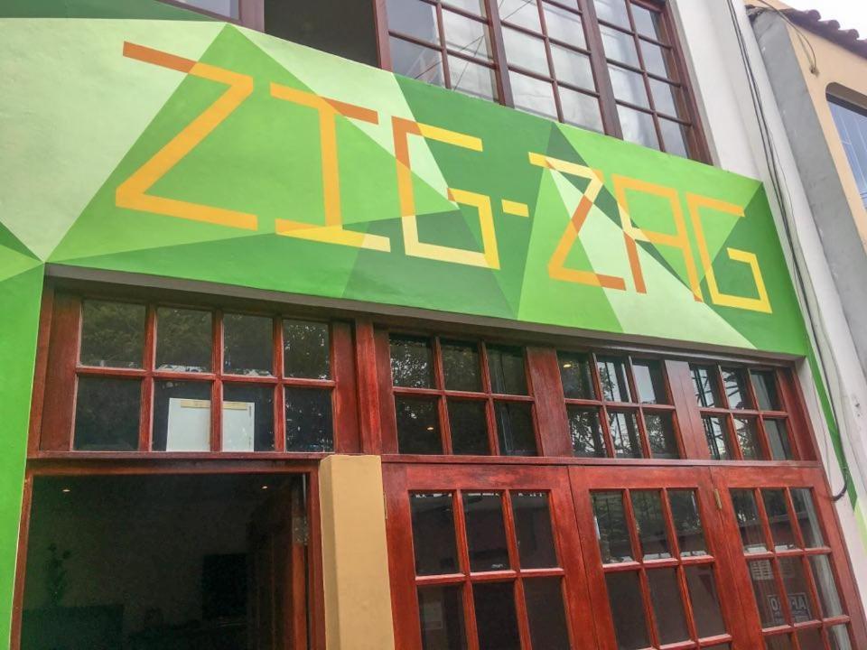 Zig Zag Hostel Lima Exterior photo
